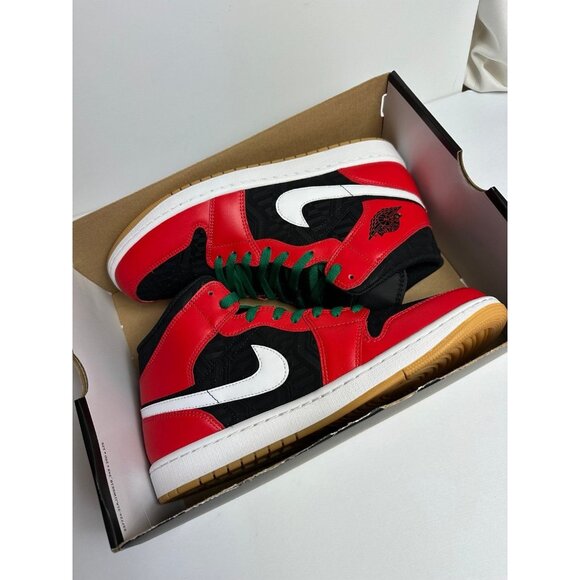 Air Jordan 1 Mid SE (GS) Size 6Y/WMNS 7.5 Black/Fire Red-White-Mala DQ8418-006 - Picture 3 of 13
